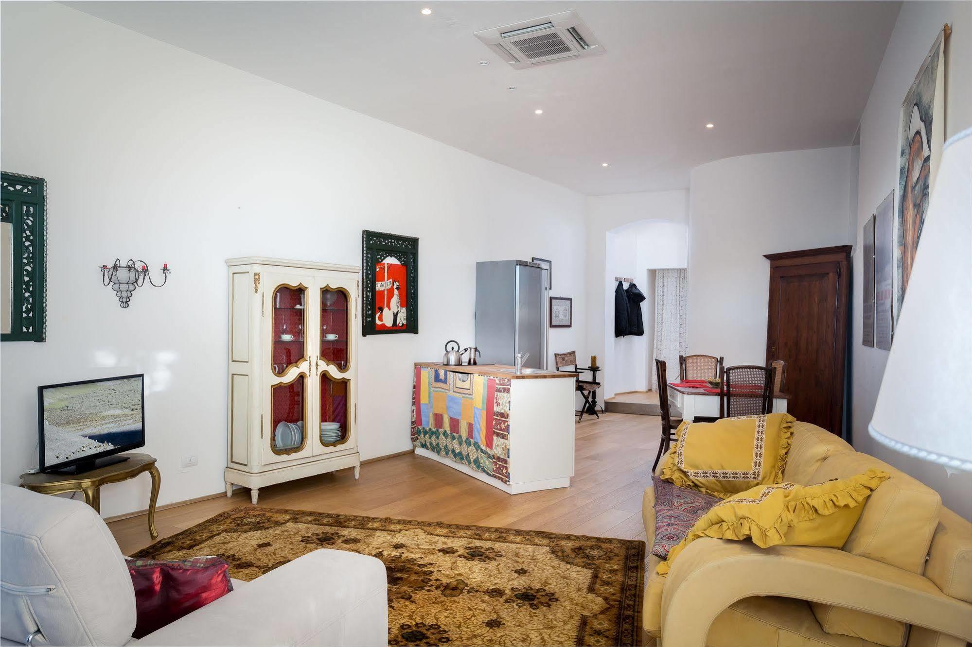 Florence Vintage Apartments מראה חיצוני תמונה
